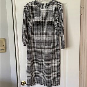 J. McLaughlin Black and White Plaid Long Sleeve Dress